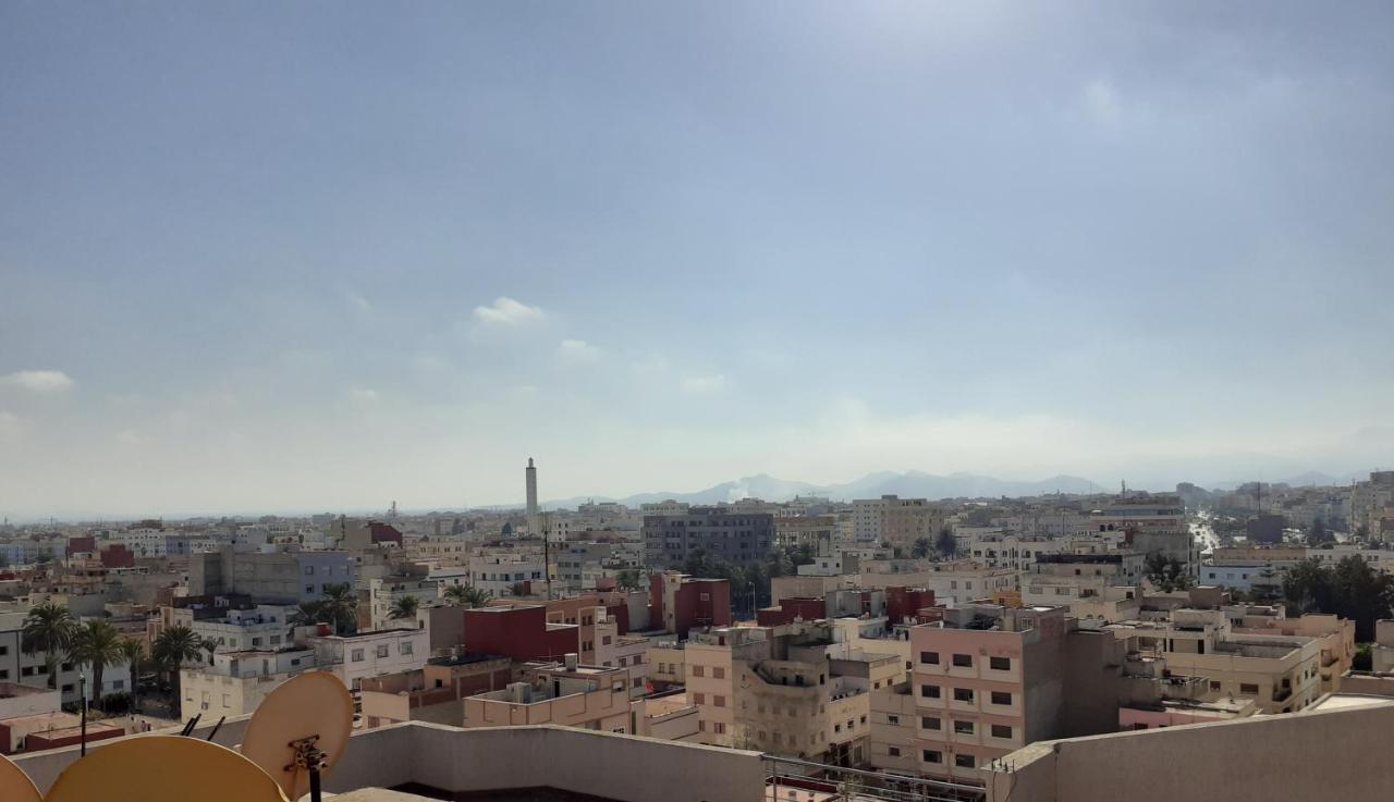 Residence La Corniche Etage 4 Nador Exteriör bild