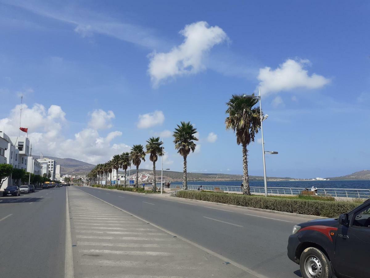 Residence La Corniche Etage 4 Nador Exteriör bild